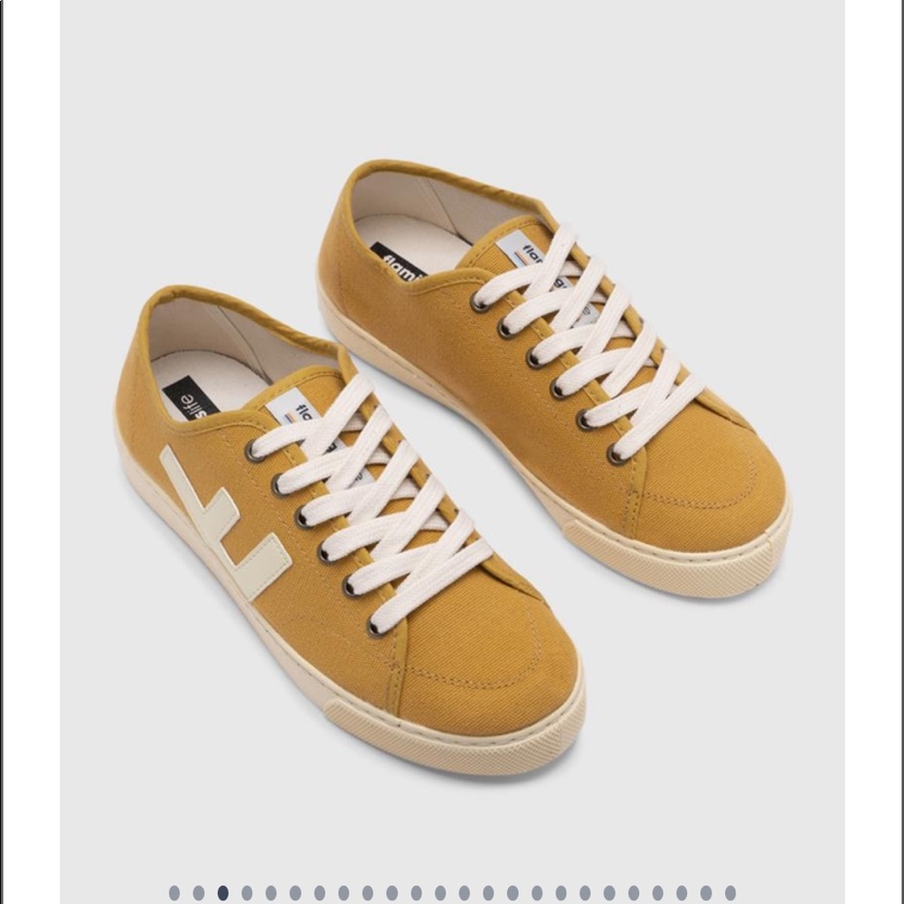 Flamingo’s Life sneakers.